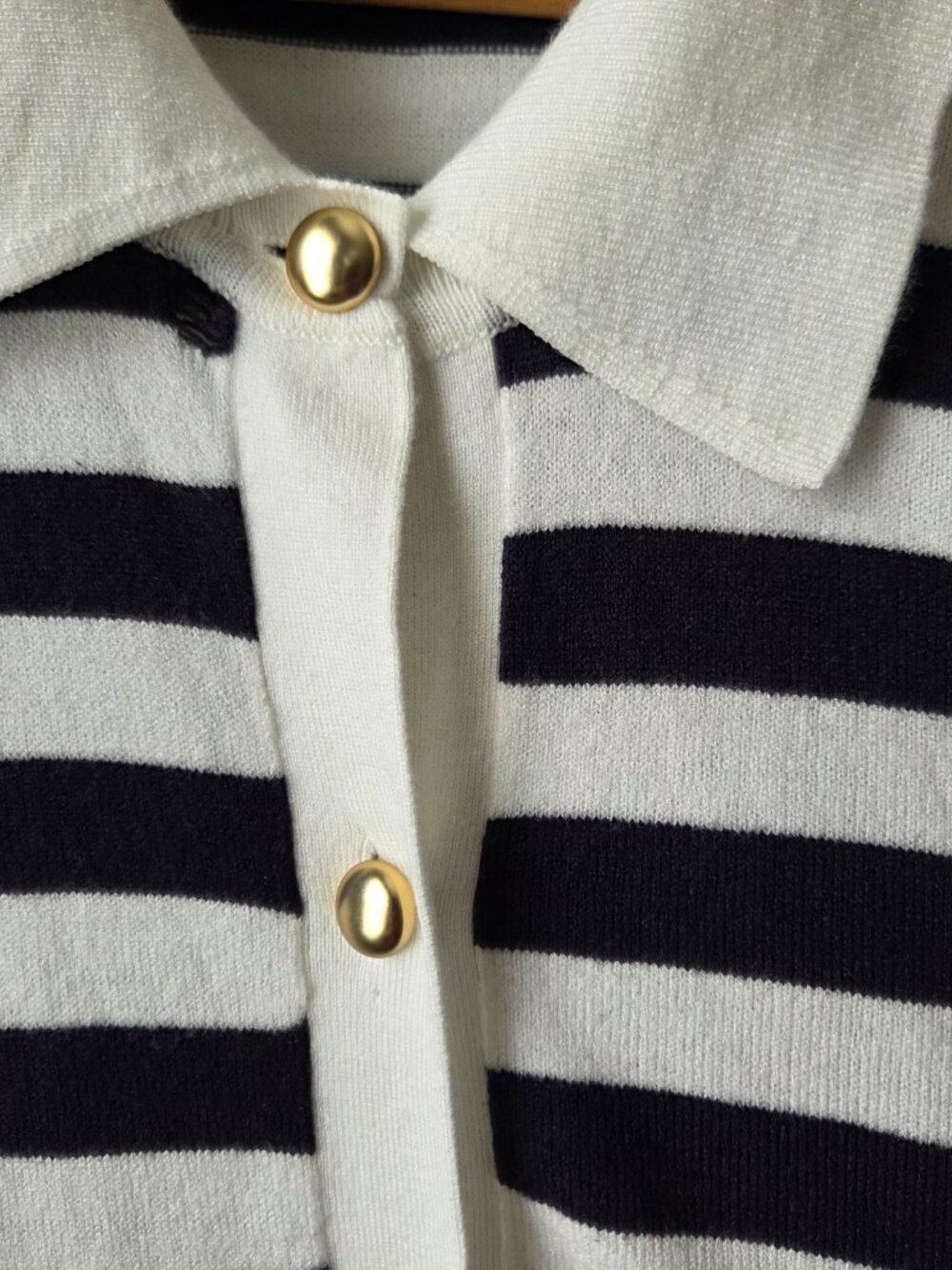 LIKE NEW FREE ASSEMBLY STRIPED BUTTONED SWEATER TOP SIZE 2XL - Picture 9 of 14